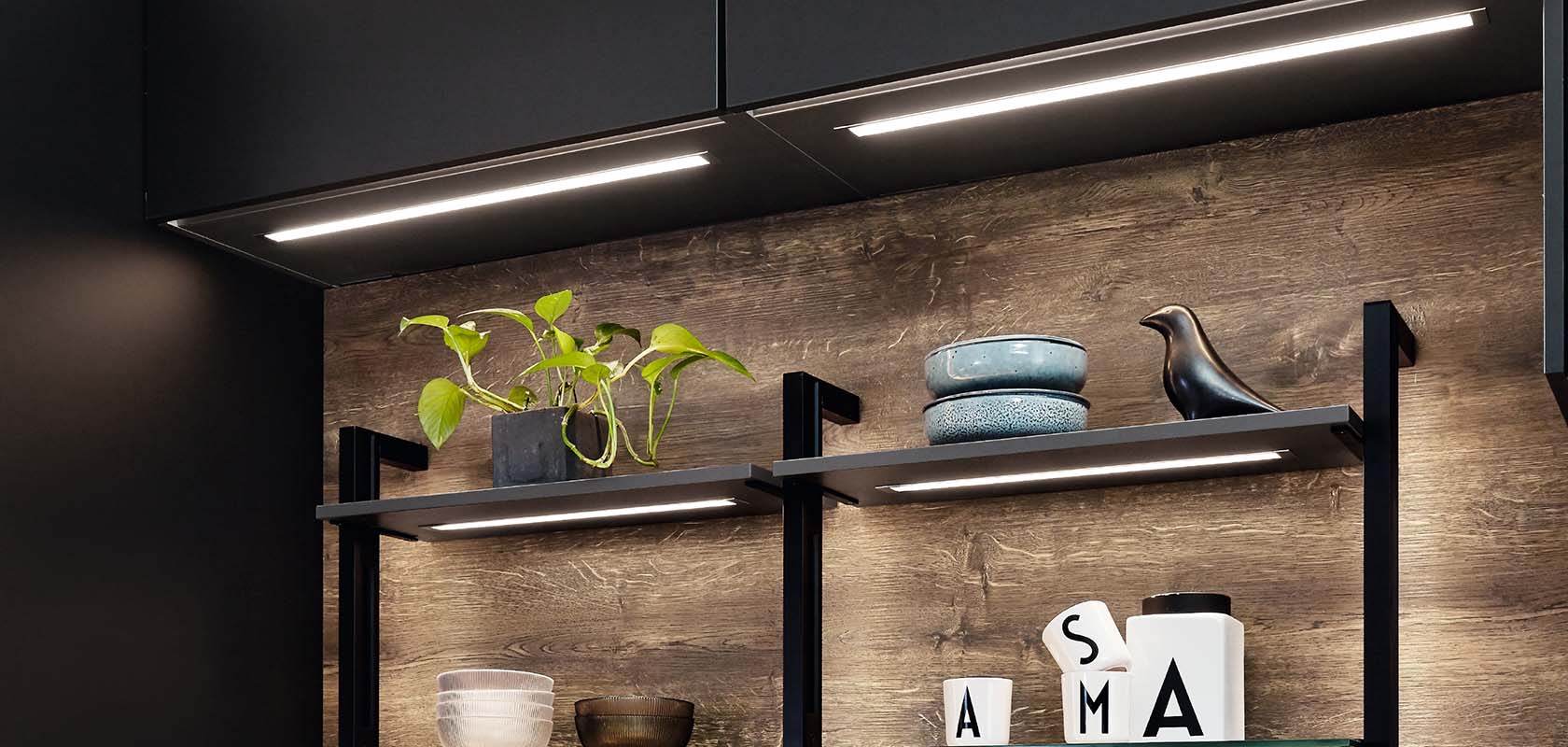 Lichtsystem Küchen Schwarz Beispiel