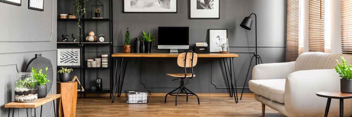 Büroschreibtisch Holz Tischbeine aus Metall schwarz Regal schwarz ohne Türen